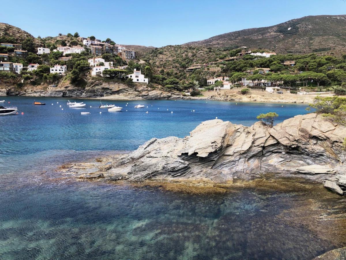 Apartamento con vistas al mar Cadaqués Exterior foto
